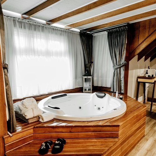 Evinizde spa konforu — masajlı jakuzi