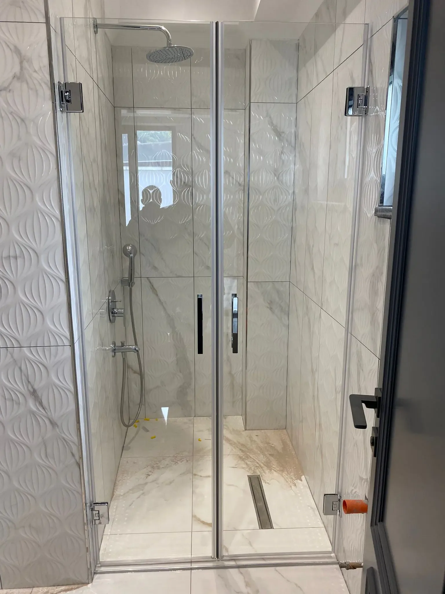 Nilüfer Menteşe Duş Kabini | Menteşe Serisi | Sakarya Duşakabin